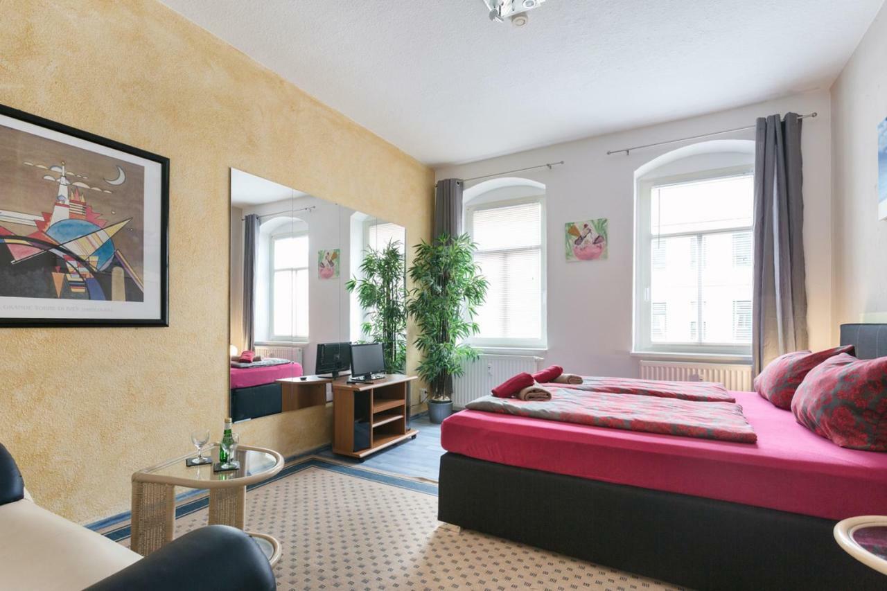 Ferienwohnung Residenz Bis 6 Gaeste , Ferienwohnung Dresden Bis 4 Gaeste, Ferienwohnung Elbflorenz Bis 2 Gaeste Kültér fotó